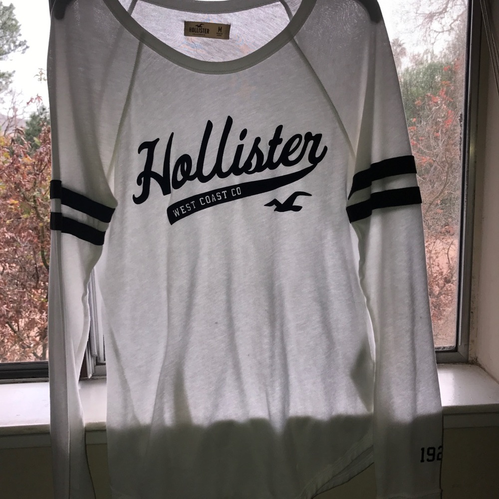 Hollister shirt